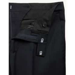 JAEGER Slim Fit Super 100s Pure Wool Trousers Men Medium Navy 20 JAEGER Slim Fit Super 100s Pure Wool Trousers Men Medium Navy -JAEGER Shop unnamed file 1087