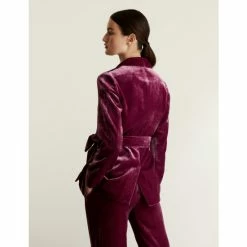 JAEGER Velvet Belted Blazer With Silk Women Pink 11 JAEGER Velvet Belted Blazer With Silk Women Pink -JAEGER Shop unnamed file 1181
