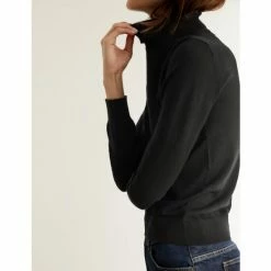 JAEGER Pure Cashmere Roll Neck Relaxed Jumper Women Black 17 JAEGER Pure Cashmere Roll Neck Relaxed Jumper Women Black -JAEGER Shop unnamed file 1269