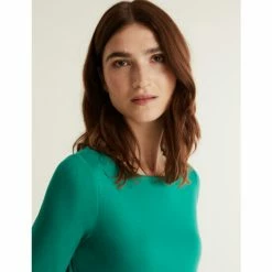 JAEGER Slash Neck 3/4 Sleeve Top Women Green 19 JAEGER Slash Neck 3/4 Sleeve Top Women Green -JAEGER Shop unnamed file 1312