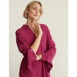 JAEGER Pure Silk V-Neck Tunic Women Black 17 JAEGER Pure Silk V-Neck Tunic Women Black -JAEGER Shop unnamed file 1351