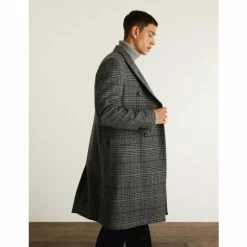 JAEGER British Wool Checked Double Breasted Coat Men Grey Mix 16 JAEGER British Wool Checked Double Breasted Coat Men Grey Mix -JAEGER Shop unnamed file 1488
