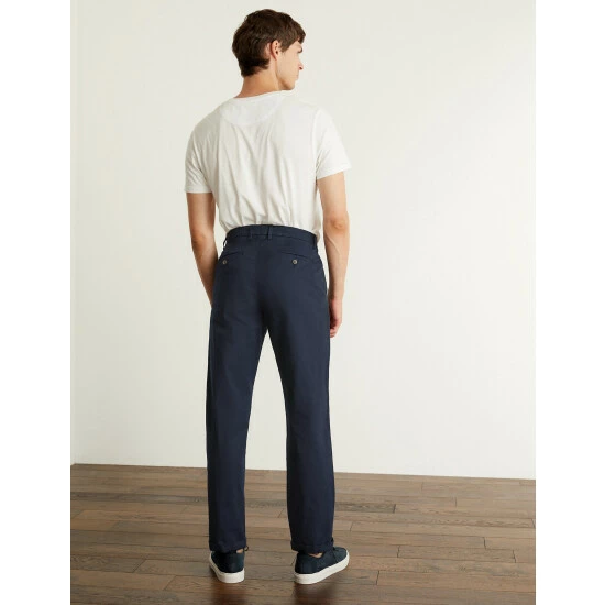 JAEGER Regular Fit Cotton Stretch Chinos Men Medium Navy 5 JAEGER Regular Fit Cotton Stretch Chinos Men Medium Navy - Image 5