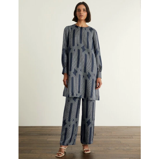 JAEGER Silk Rich Printed Mini Shift Dress Women Navy Mix 9 JAEGER Silk Rich Printed Mini Shift Dress Women Navy Mix - Image 9