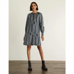 JAEGER Silk Rich Printed Mini Shift Dress Women Navy Mix 23 JAEGER Silk Rich Printed Mini Shift Dress Women Navy Mix -JAEGER Shop unnamed file 235