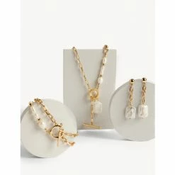 JAEGER Gold Tone Pearl T-Bar Chain Necklace Women 8 JAEGER Gold Tone Pearl T-Bar Chain Necklace Women -JAEGER Shop unnamed file 503