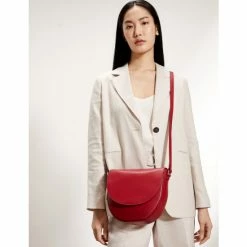 JAEGER Leather Cross Body Bag Women Tan 22 JAEGER Leather Cross Body Bag Women Tan -JAEGER Shop unnamed file 600