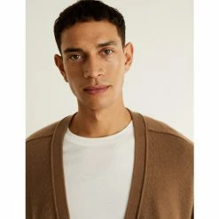 JAEGER Wool With Cashmere V-Neck Cardigan Men Toffee 16 JAEGER Wool With Cashmere V-Neck Cardigan Men Toffee -JAEGER Shop unnamed file 621