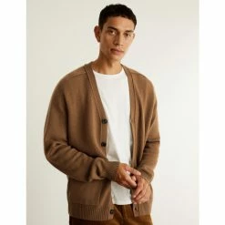 JAEGER Wool With Cashmere V-Neck Cardigan Men Toffee 17 JAEGER Wool With Cashmere V-Neck Cardigan Men Toffee -JAEGER Shop unnamed file 622