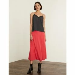 JAEGER Pure Silk V-Neck Cami Top Women Berry -JAEGER Shop unnamed file 79
