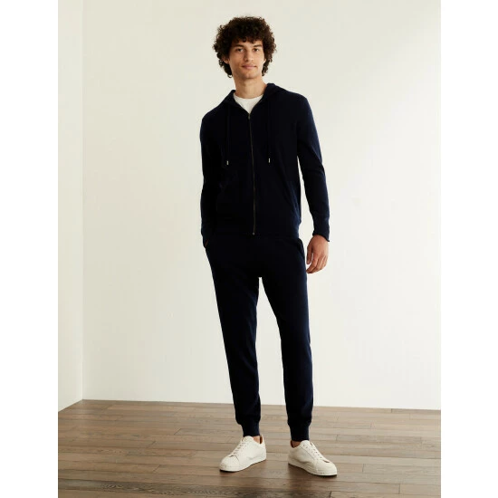 JAEGER Pure Cashmere Knitted Joggers Men Navy 7 JAEGER Pure Cashmere Knitted Joggers Men Navy - Image 7